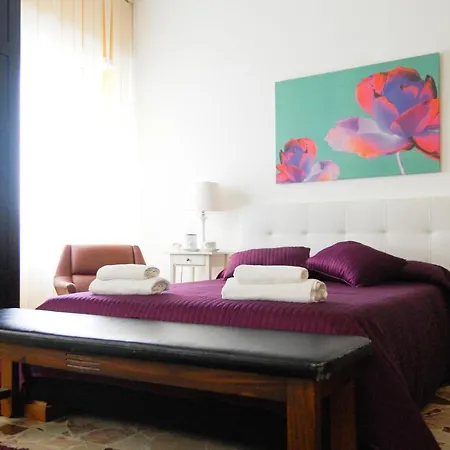 Alojamento de Acomodação e Pequeno-almoço Trinaco Catânia