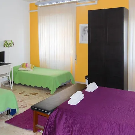 Trinaco Alojamento de Acomodação e Pequeno-almoço Catânia