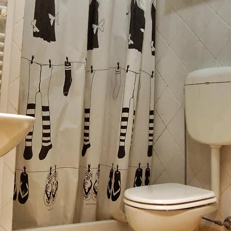 Trinaco Alojamento de Acomodação e Pequeno-almoço